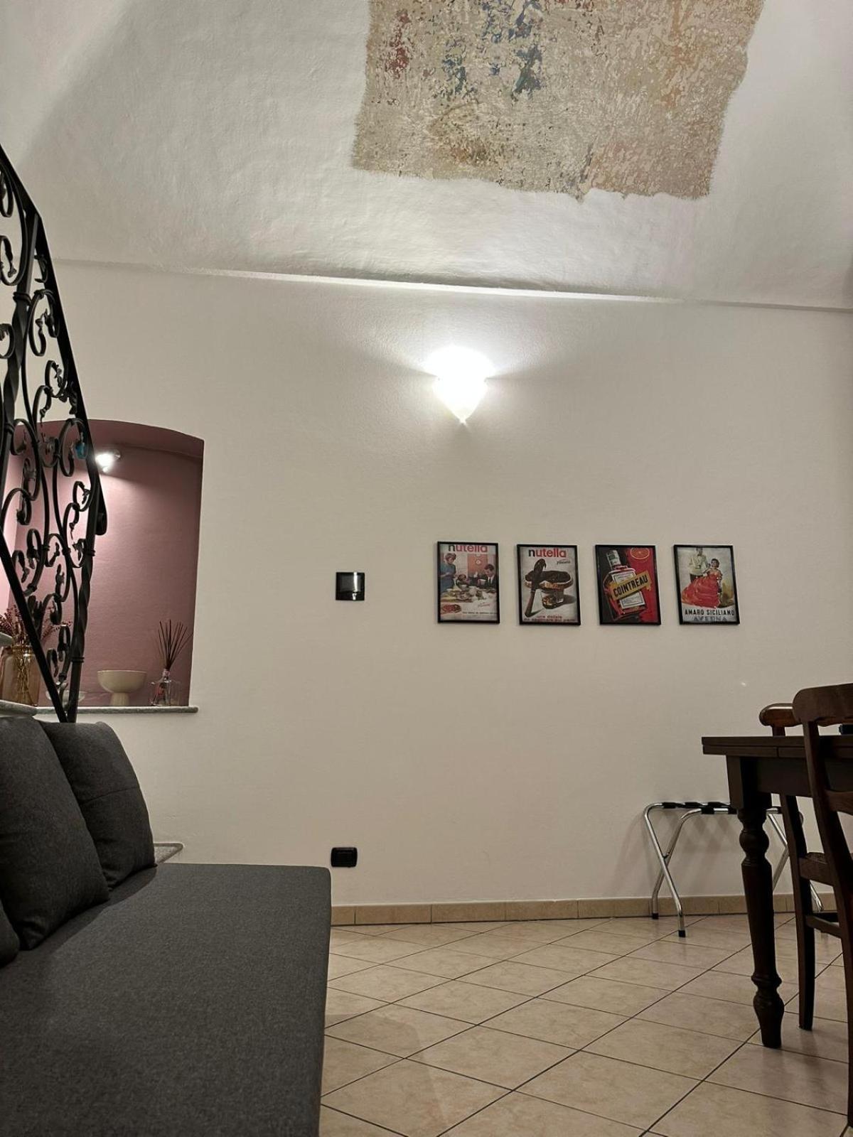Le Tre Ca', Ca' Cecilia, Ca' Nina, Ca' Vittoria Apartment Asti Luaran gambar
