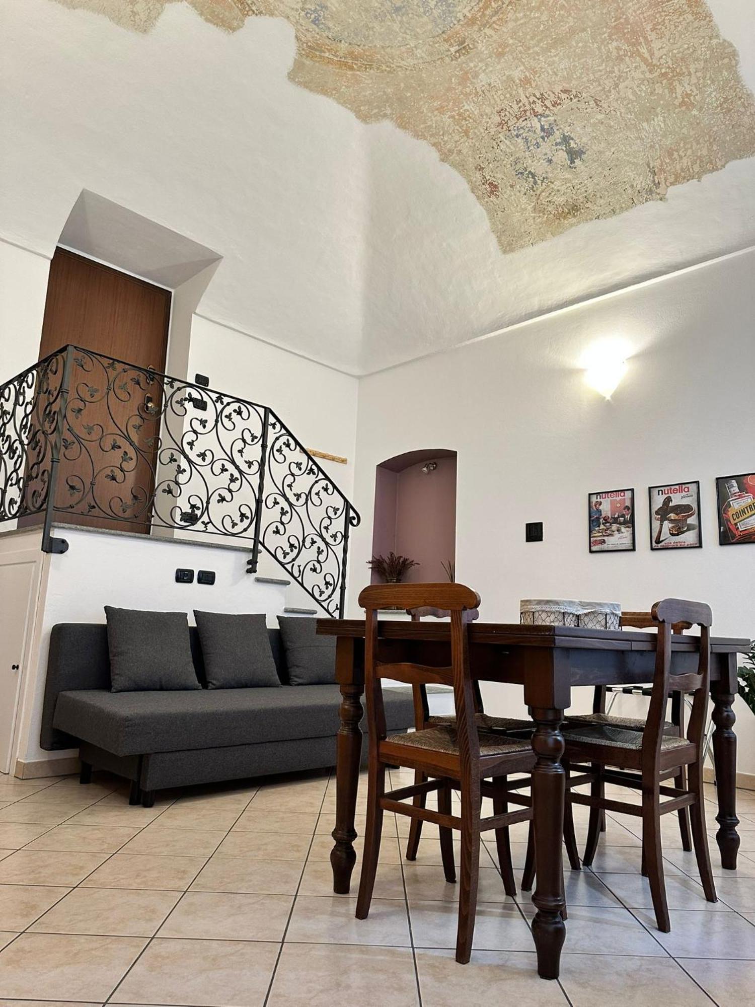 Le Tre Ca', Ca' Cecilia, Ca' Nina, Ca' Vittoria Apartment Asti Luaran gambar
